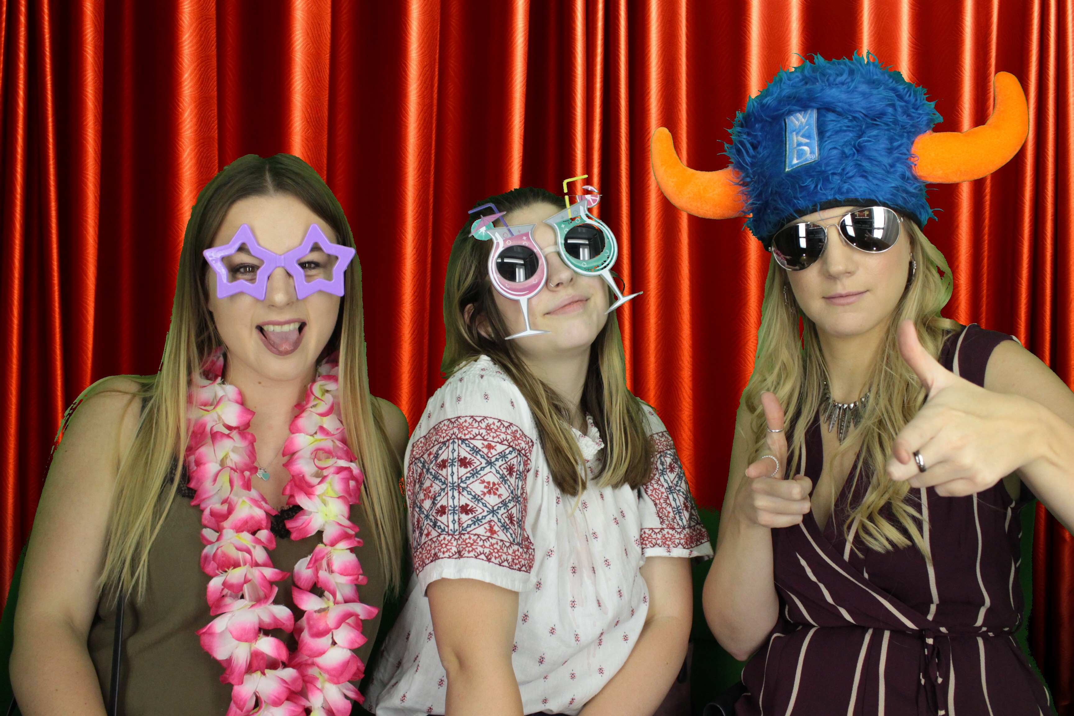 Scott & Tammy's Wedding | View more photos from the event at gallery.myphotoboothexperience.co.uk/u/MyPhotoBoothExperienceLtd/Scott-Tammys-Wedding